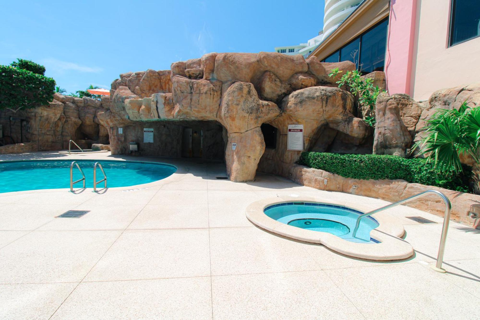 Alexander 1209 Beachfront With 2 Pools , Access, Sauna, Stores Hébergement de vacances *