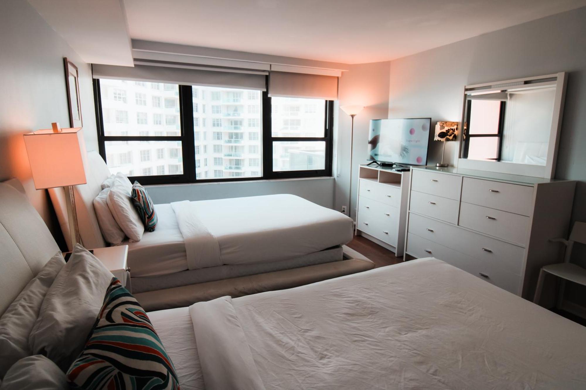 Hébergement de vacances Alexander 1209 Beachfront With 2 Pools , Access, Sauna, Stores *